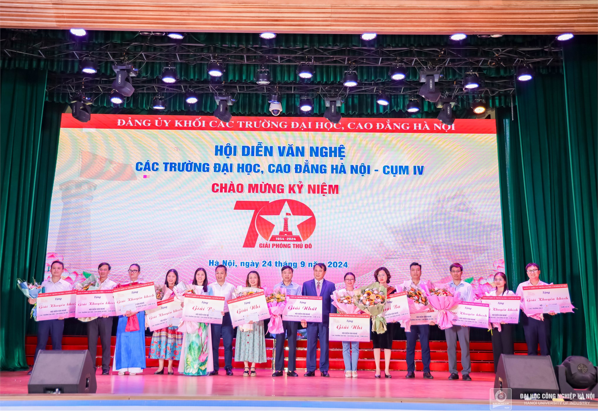 Đại học Công nghiệp Hà Nội xuất sắc đạt Giải Nhất hội diễn nghệ thuật chào mừng kỷ niệm 70 năm Giải phóng Thủ đô (10/10/1954 - 10/10/2024)