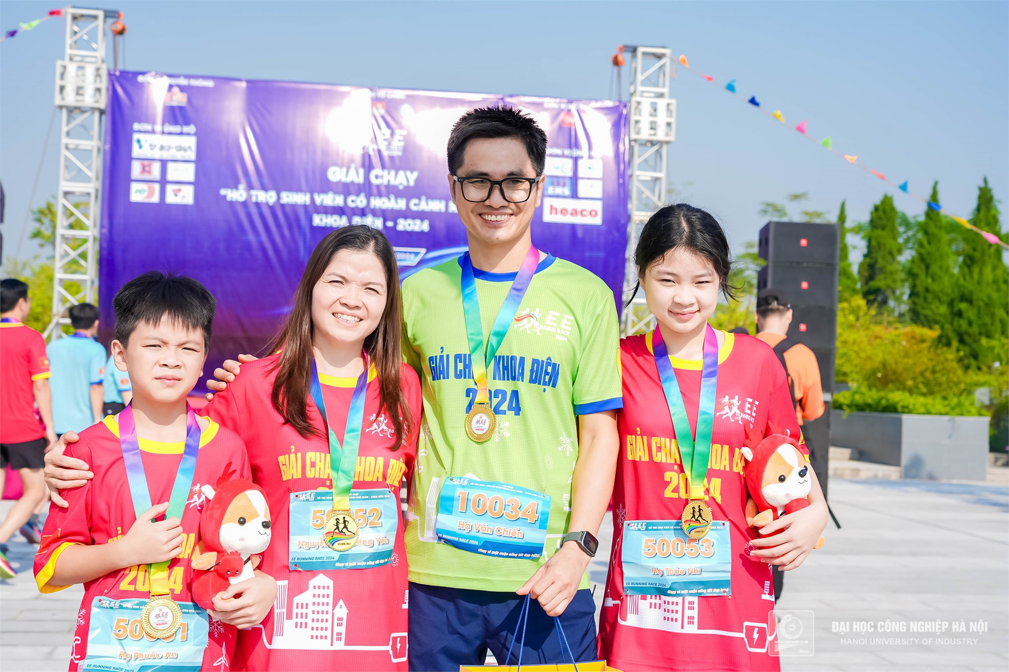 Running event raises funds for underprivileged students