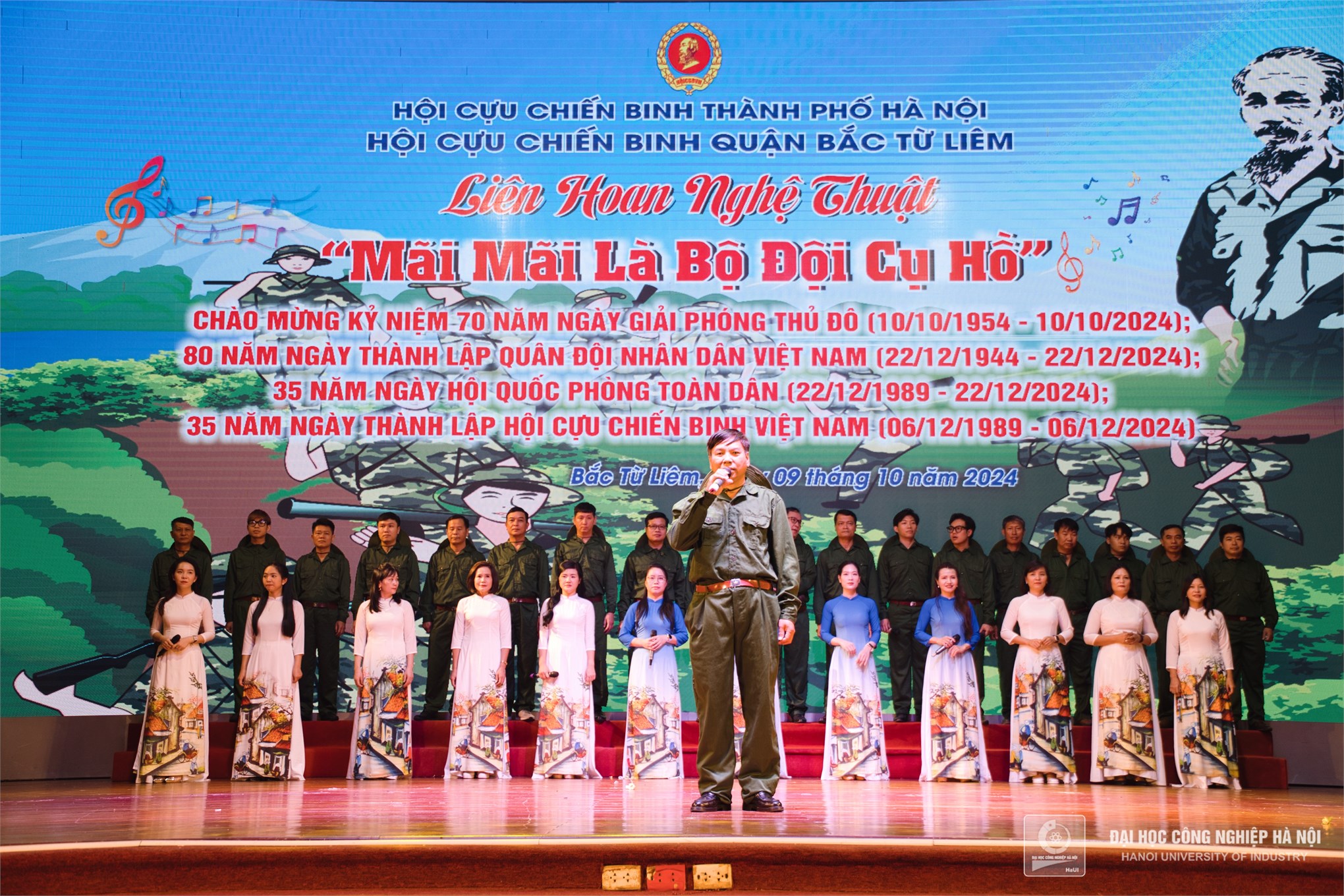 Hội Cựu chiến binh Trường Đại học Công nghiệp Hà Nội tham gia Liên hoan nghệ thuật Hội Cựu chiến binh quận Bắc Từ Liêm