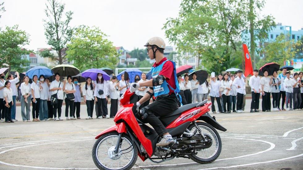 [tnue] Trường Đại học Sư phạm - Đại học Thái Nguyên phối hợp tổ chức thành công Hội thi “Tìm hiểu Luật Giao thông đường bộ và kỹ năng lái xe mô tô an toàn” khu vực phía Bắc năm 2024