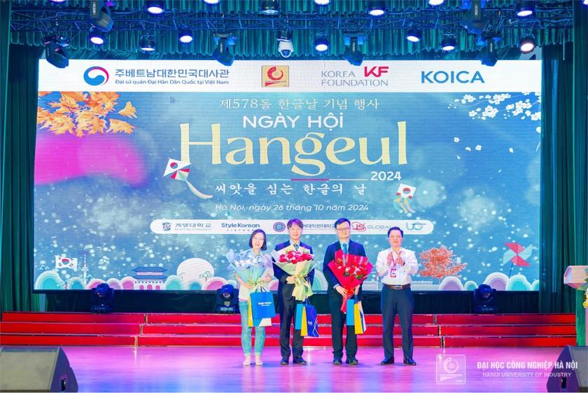 [baophapluat] Ngày hội Hangeul năm 2024 – Nơi hội tụ và lan tỏa tình yêu với văn hóa Hàn Quốc