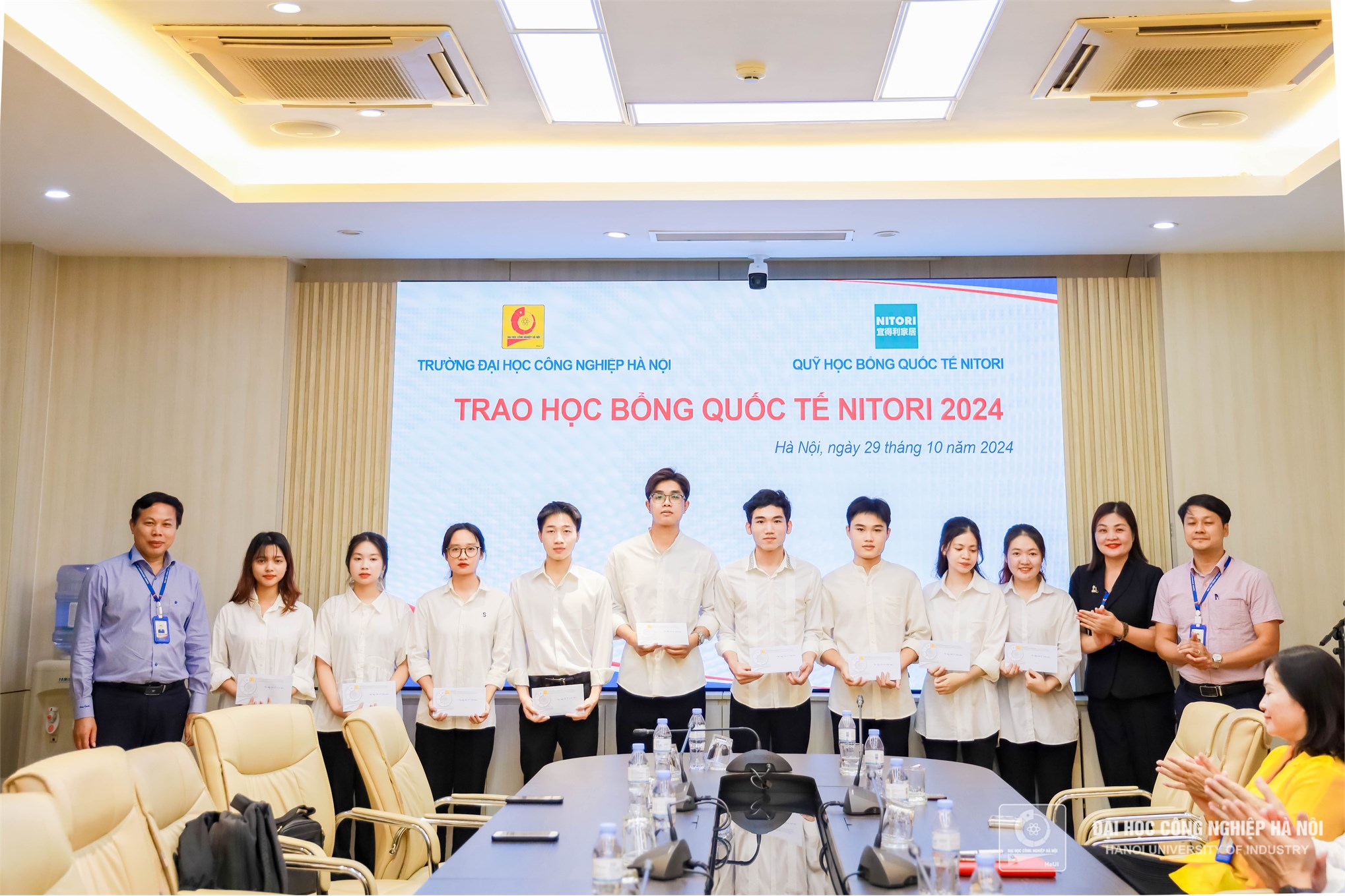 Tập đoàn Nitori tặng học bổng cho sinh viên HaUI trị giá 260 triệu đồng