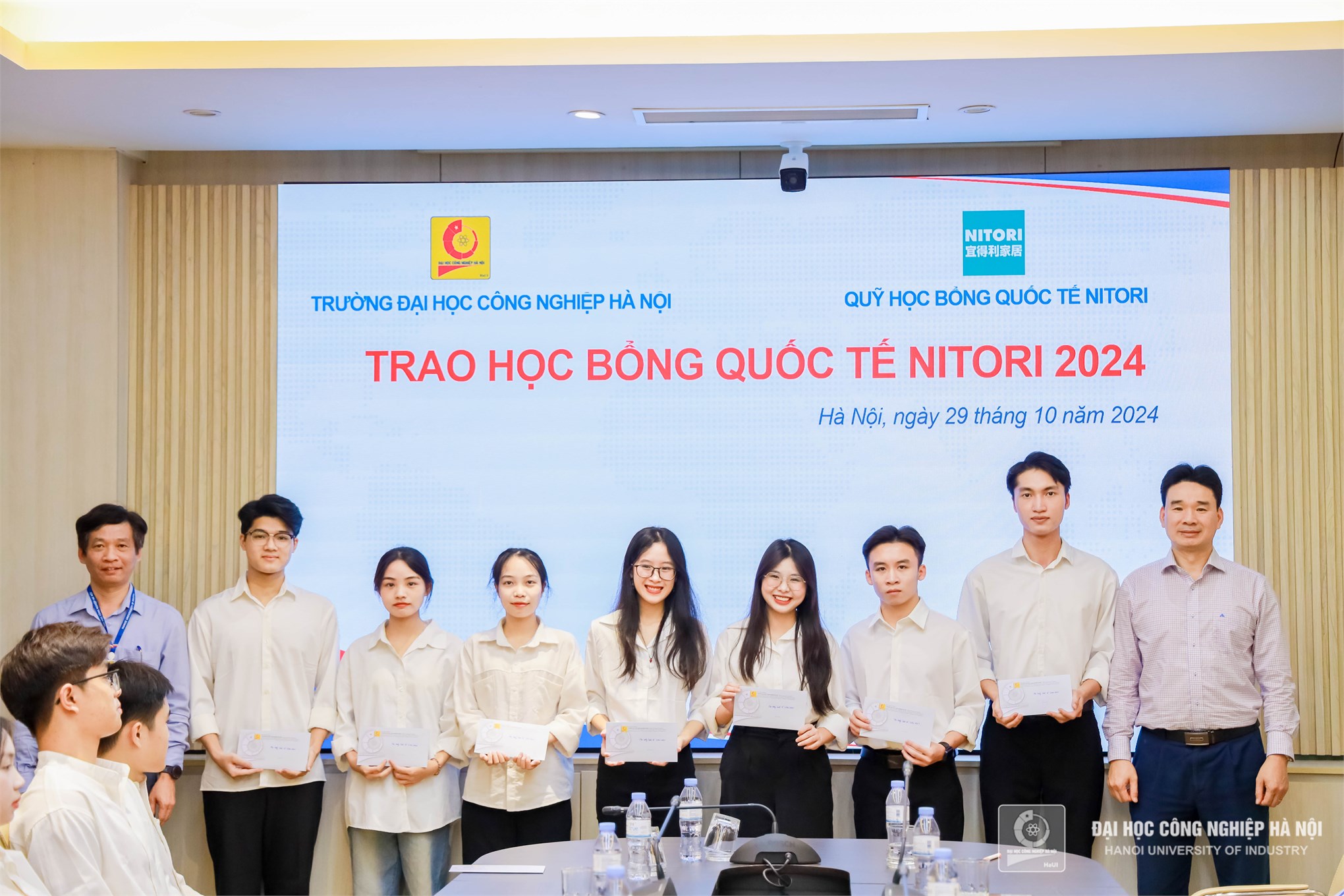 Tập đoàn Nitori tặng học bổng cho sinh viên HaUI trị giá 260 triệu đồng