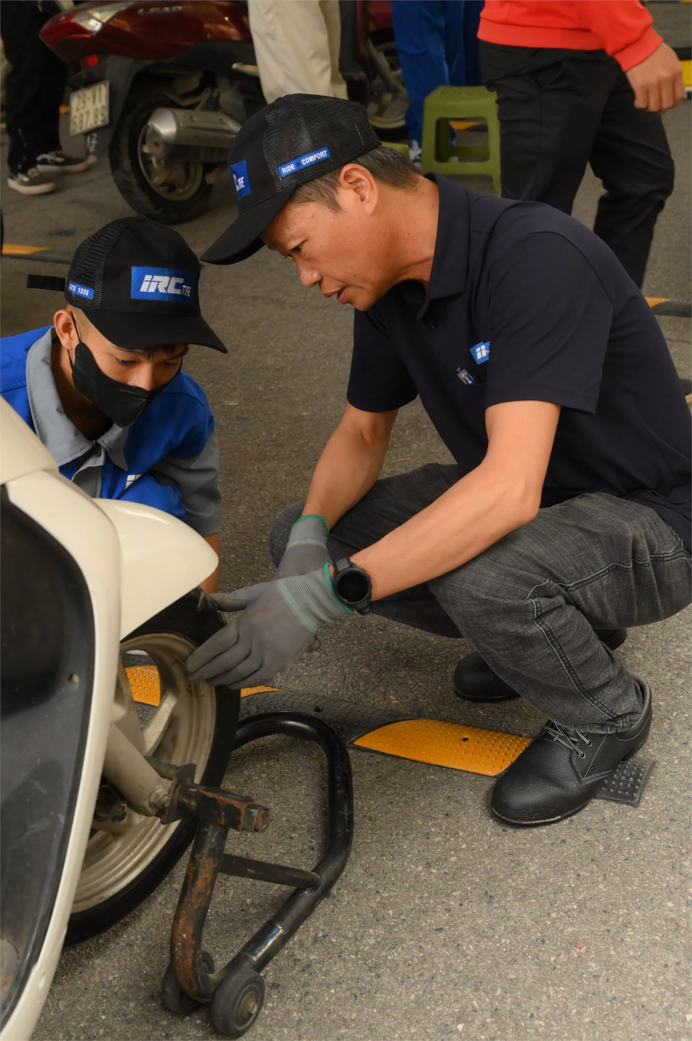 [eltimes] Uni Care Day – Chương trình chăm sóc, bảo dưỡng xe máy miễn phí dành cho sinh viên lần đầu tiên tại Việt Nam