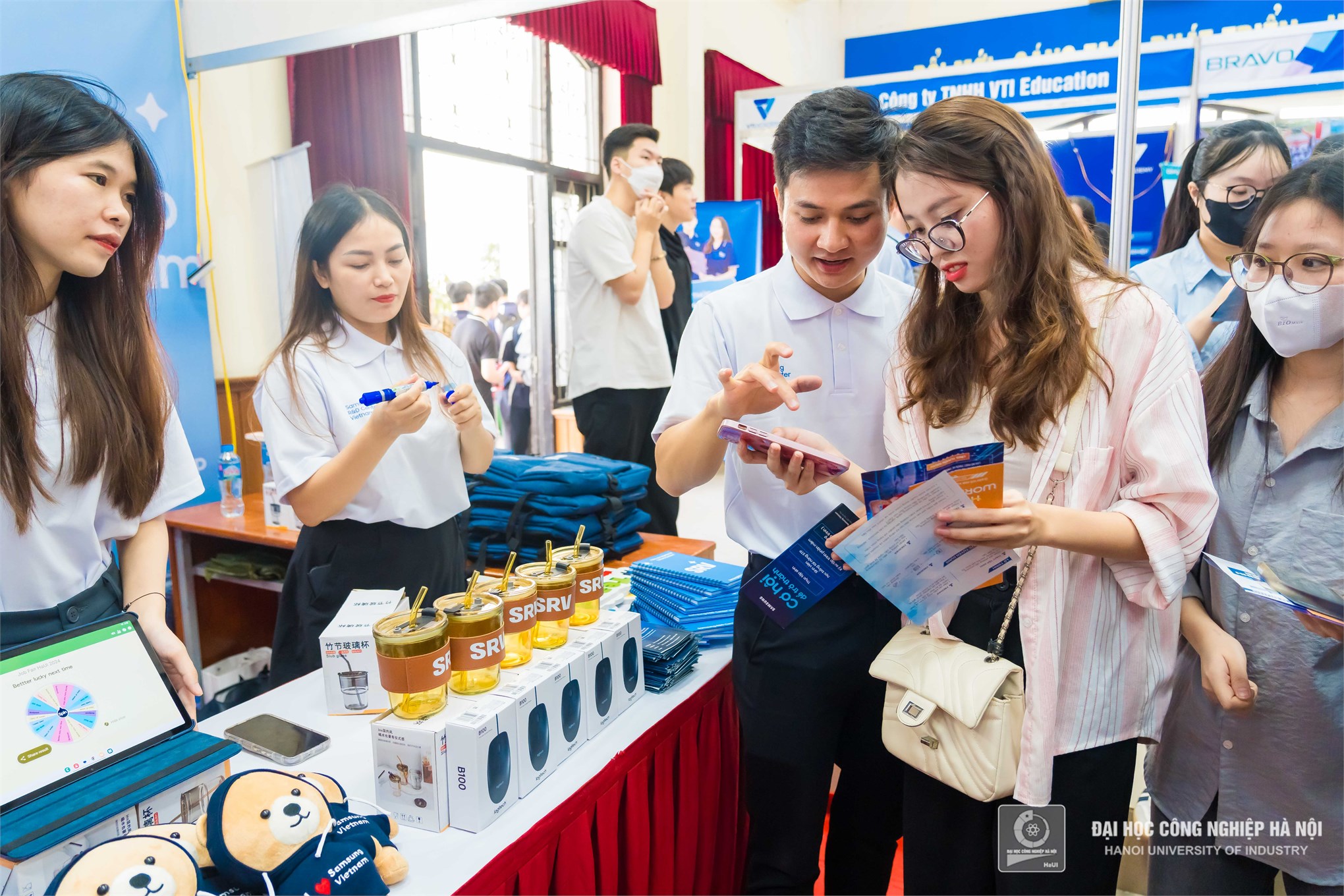 Job Fair 2024 – Mang nhiều cơ hội việc làm hấp dẫn đến với sinh viên ngành Công nghệ thông tin