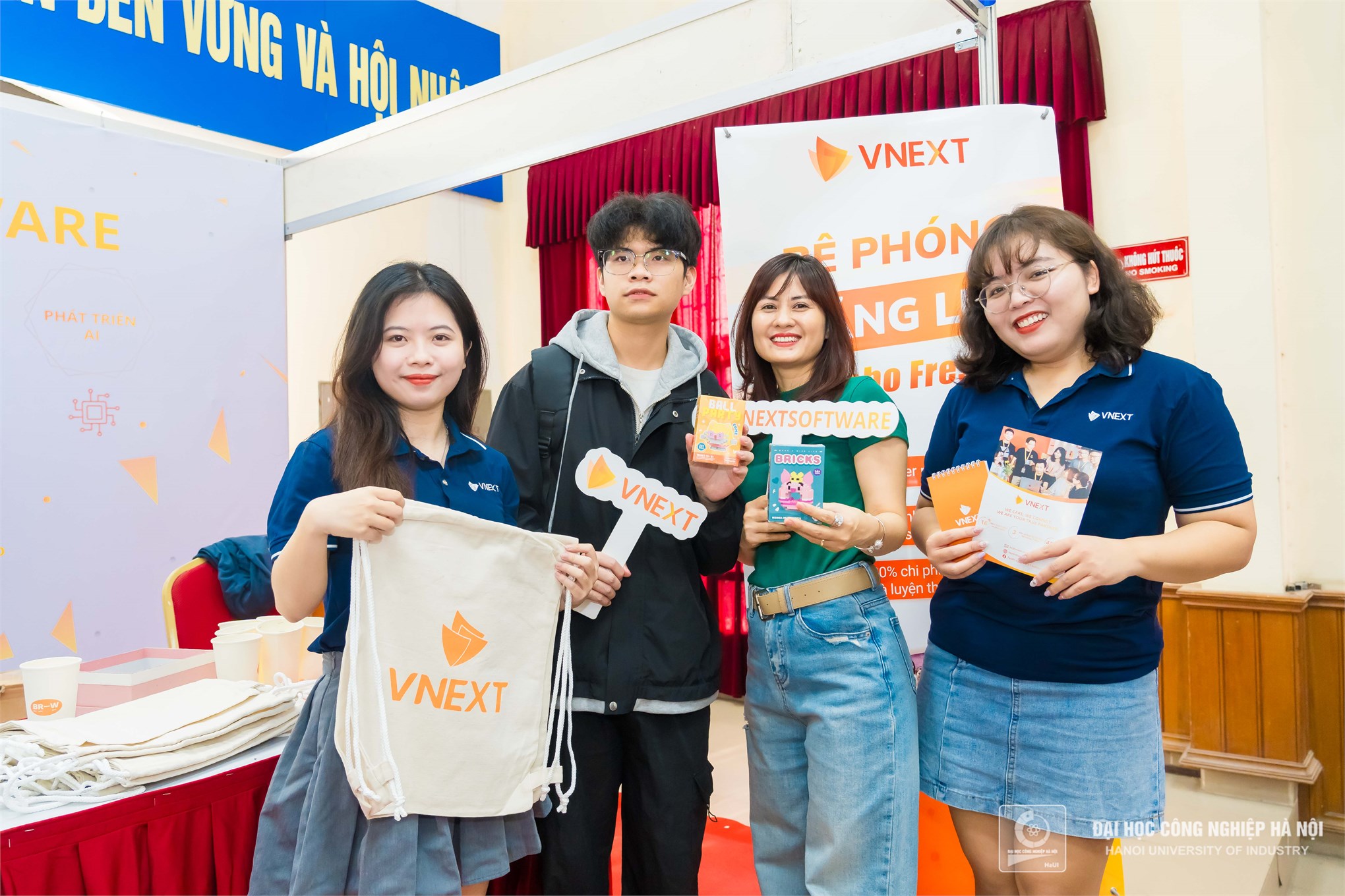 Job Fair 2024 – Mang nhiều cơ hội việc làm hấp dẫn đến với sinh viên ngành Công nghệ thông tin