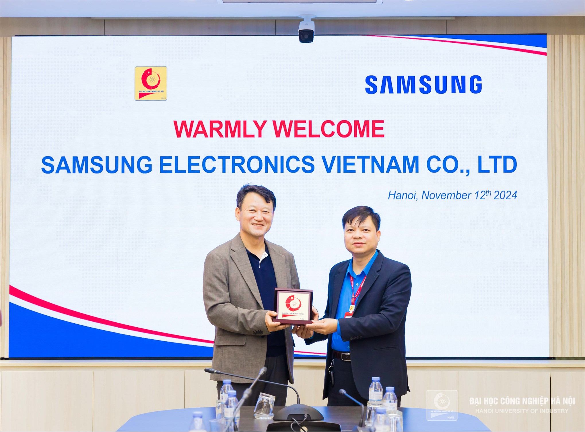 HaUI phát triển đào tạo nhân lực chất lượng cao cùng Samsung Electronics Việt Nam