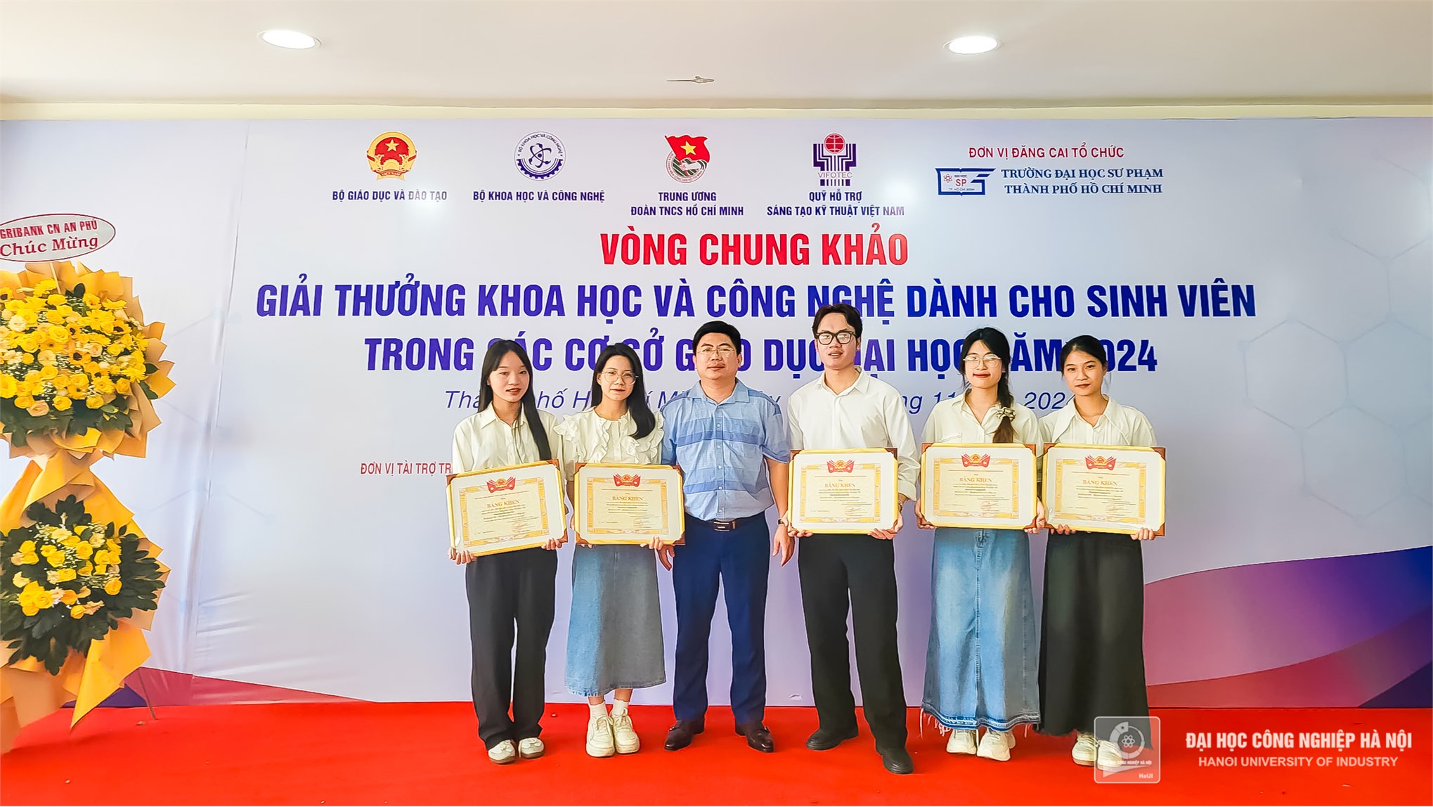 Đề tài của sinh viên Khoa Công nghệ Hóa đạt giải Nhì – Giải thưởng khoa học và công nghệ dành cho sinh viên năm 2024