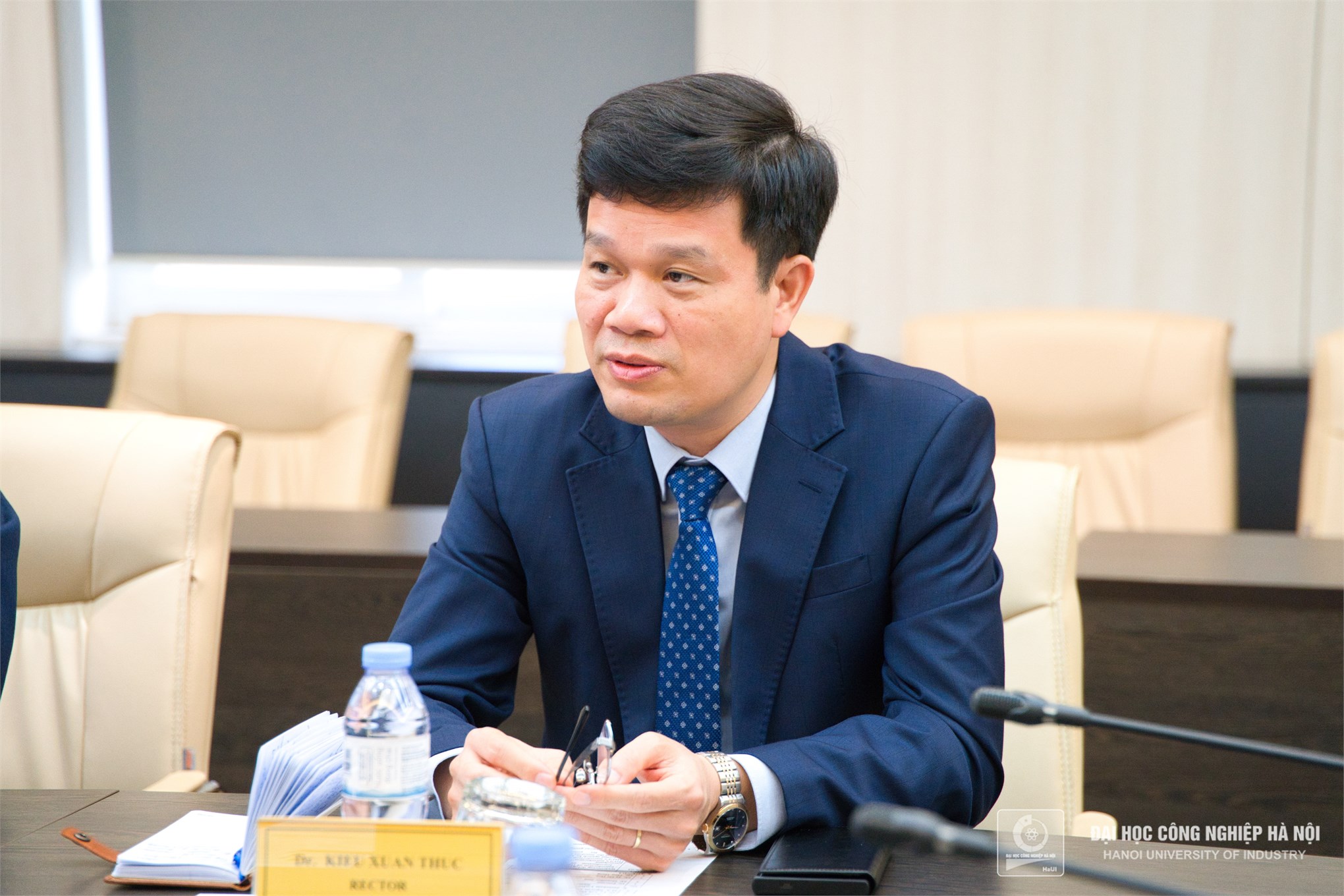 Dr. Kieu Xuan Thuc, Rector of HaUI, highlighted the institution’s proactive strides in aligning with the internationalization trend