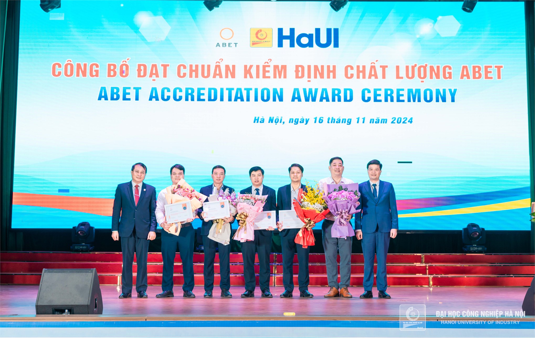 HaUI Reaches International Standards: 5 Training Programs Achieve ABET Accreditation