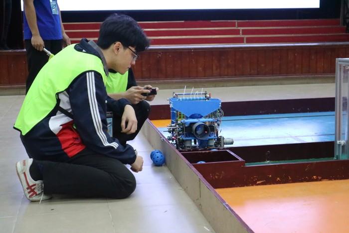 [giaoduc] Trường ĐH Công nghiệp Hà Nội thắng lớn tại cuộc thi `Robot ném bóng Pickleball`