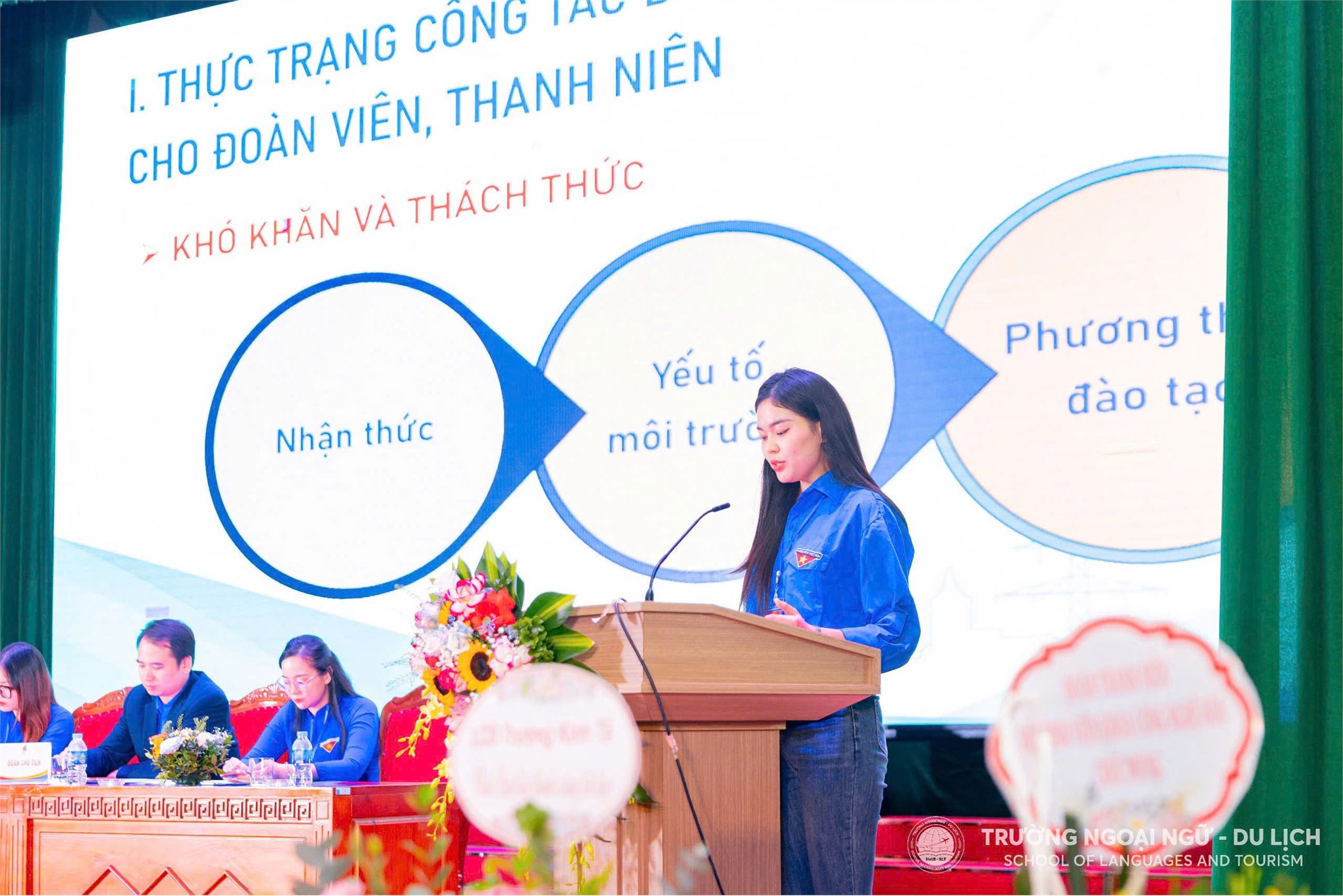 Doan Thi Huong - A Talented and Courageous Student