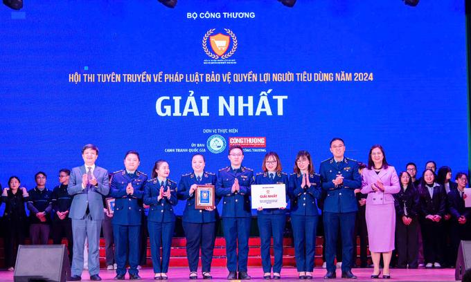 [nongnghiep] Gần 20.000 người hưởng ứng cuộc thi bảo vệ quyền lợi người tiêu dùng