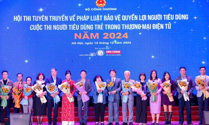 [nongnghiep] Gần 20.000 người hưởng ứng cuộc thi bảo vệ quyền lợi người tiêu dùng