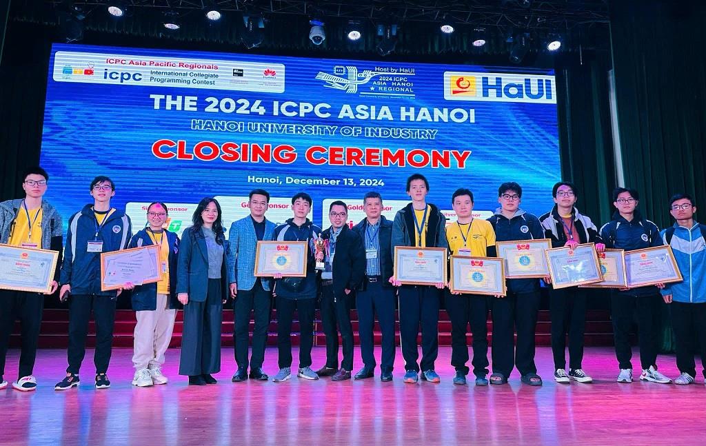 [neu] Đại học Kinh tế Quốc dân lập kỳ tích tại OLP’24 và ICPC Asia Hanoi 2024