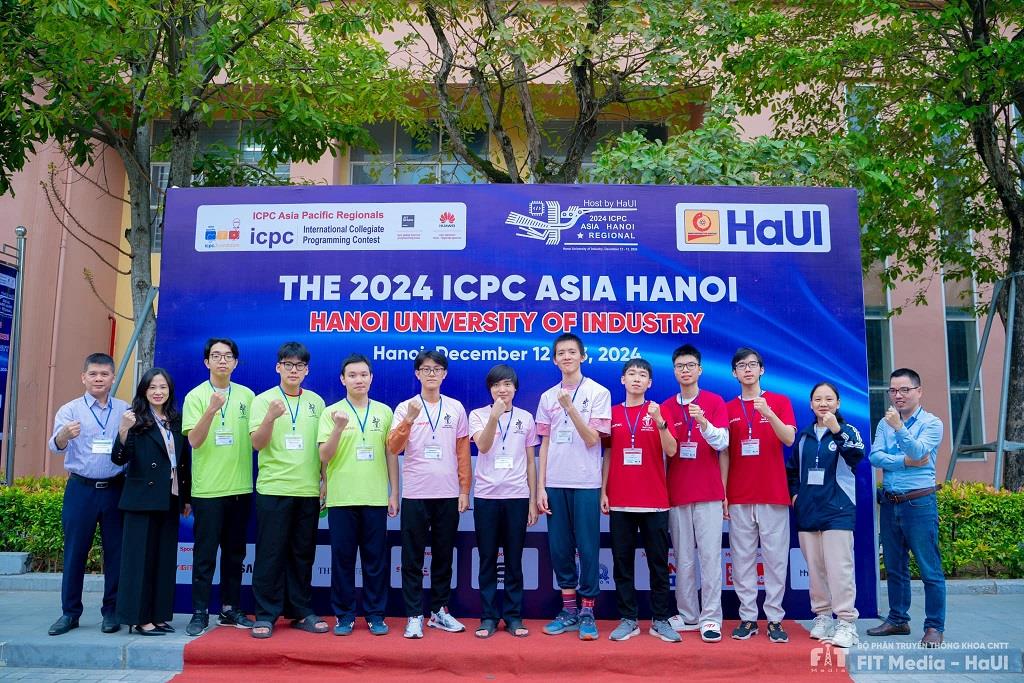 [neu] Đại học Kinh tế Quốc dân lập kỳ tích tại OLP’24 và ICPC Asia Hanoi 2024