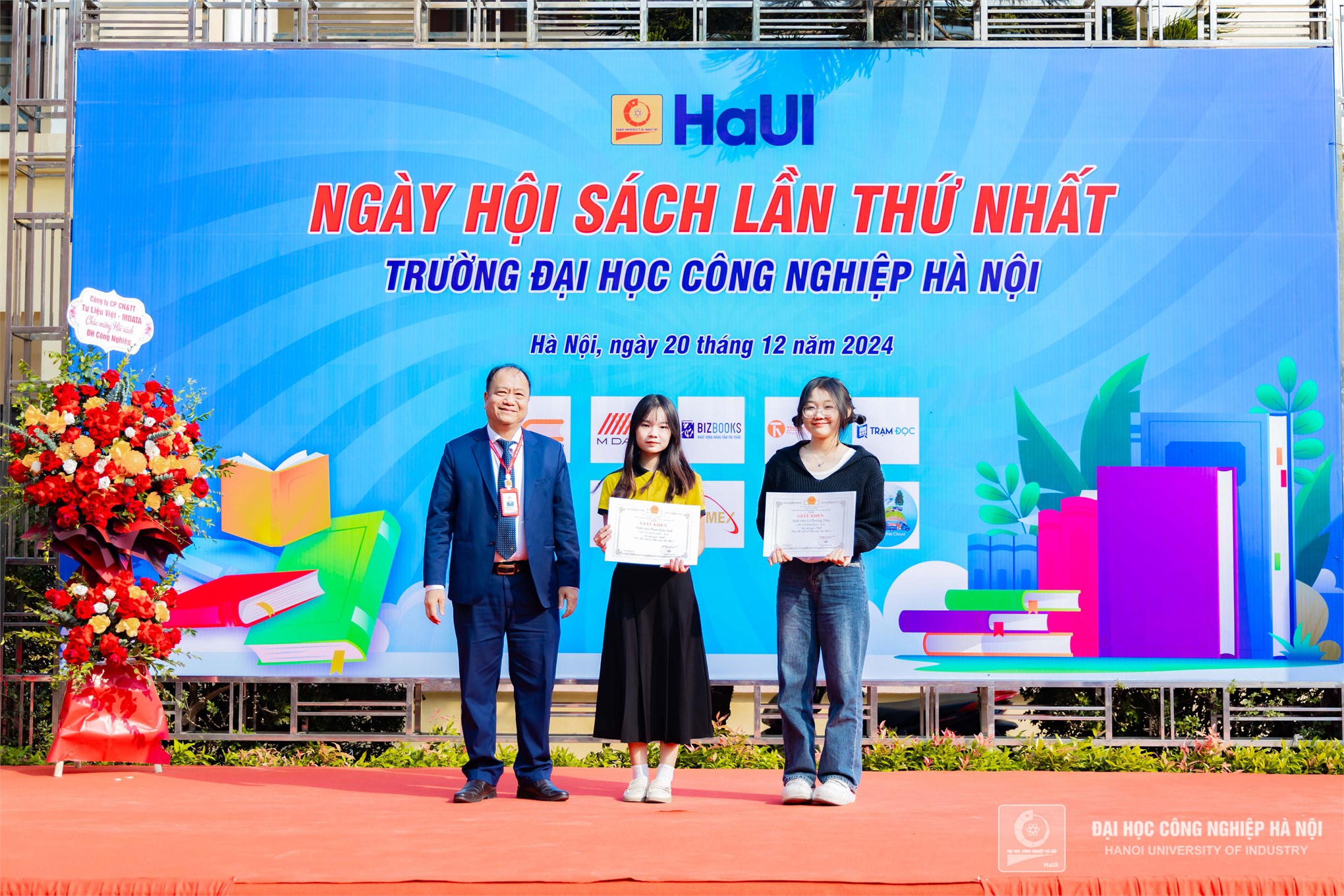 Ngày hội sách HaUI lần thứ nhất: Lan tỏa tri trức – Kết nối tương lai