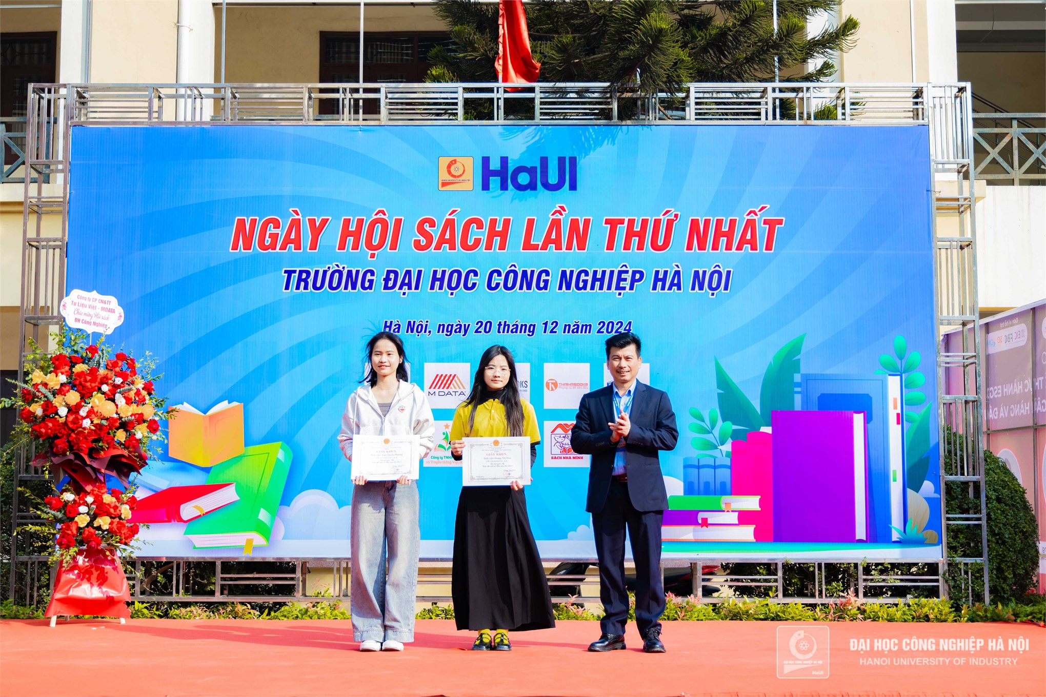 Ngày hội sách HaUI lần thứ nhất: Lan tỏa tri trức – Kết nối tương lai