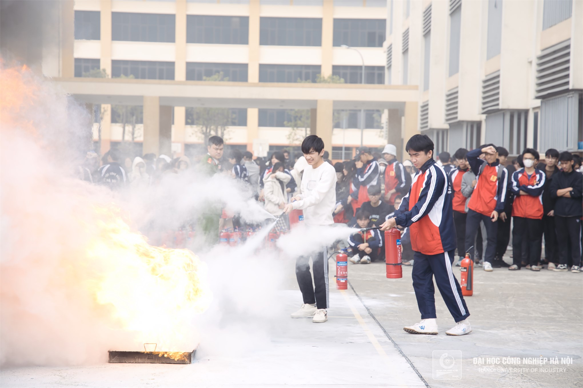 HaUI phổ cập kiến thức phòng cháy chữa cháy cho viên chức, người lao động, sinh viên cơ sở đào tạo Hà Nam