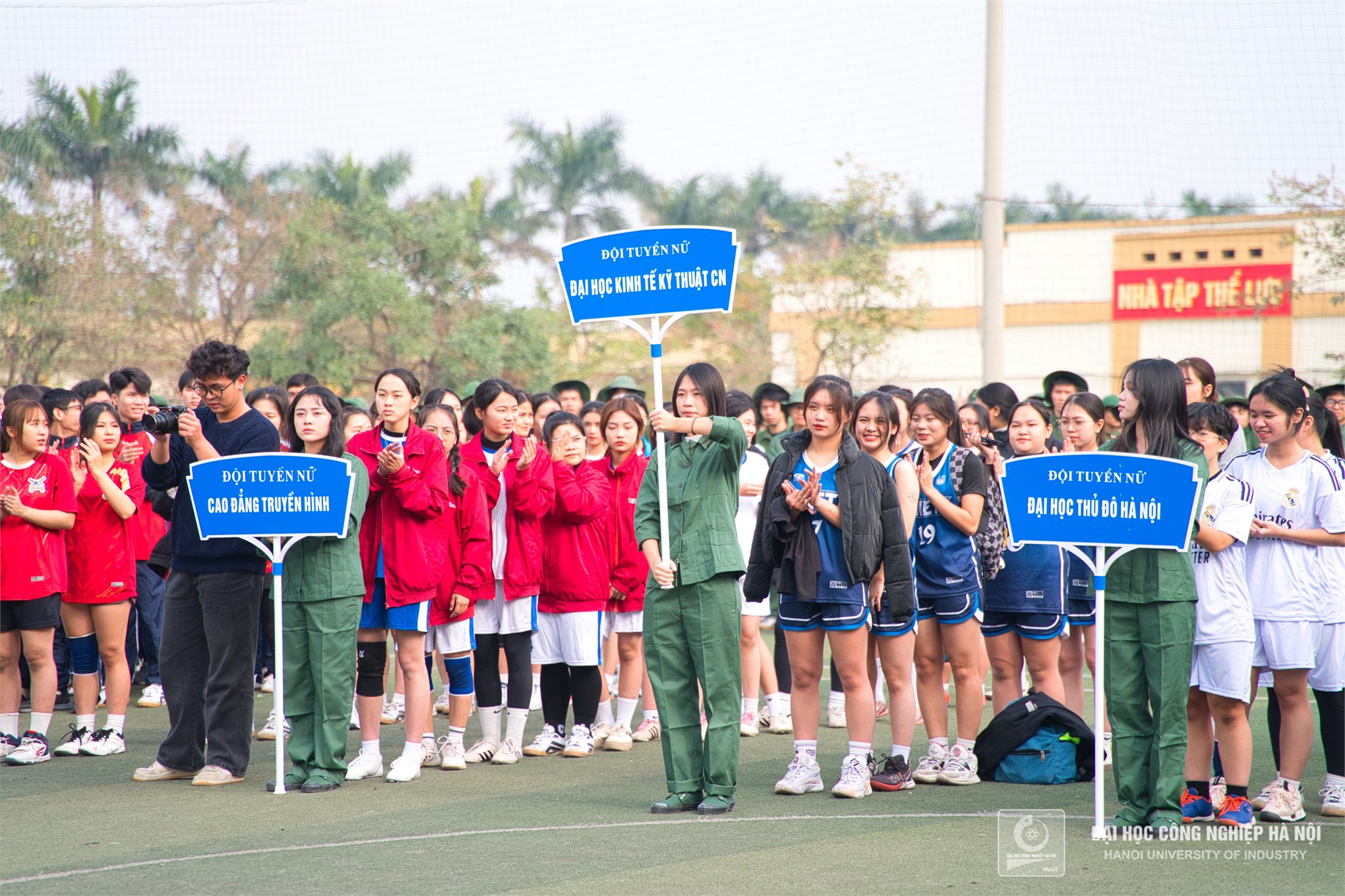 Trường Đại học Công nghiệp Hà Nội: Giáo dục toàn diện, quan tâm phát triển triển thể chất sinh viên