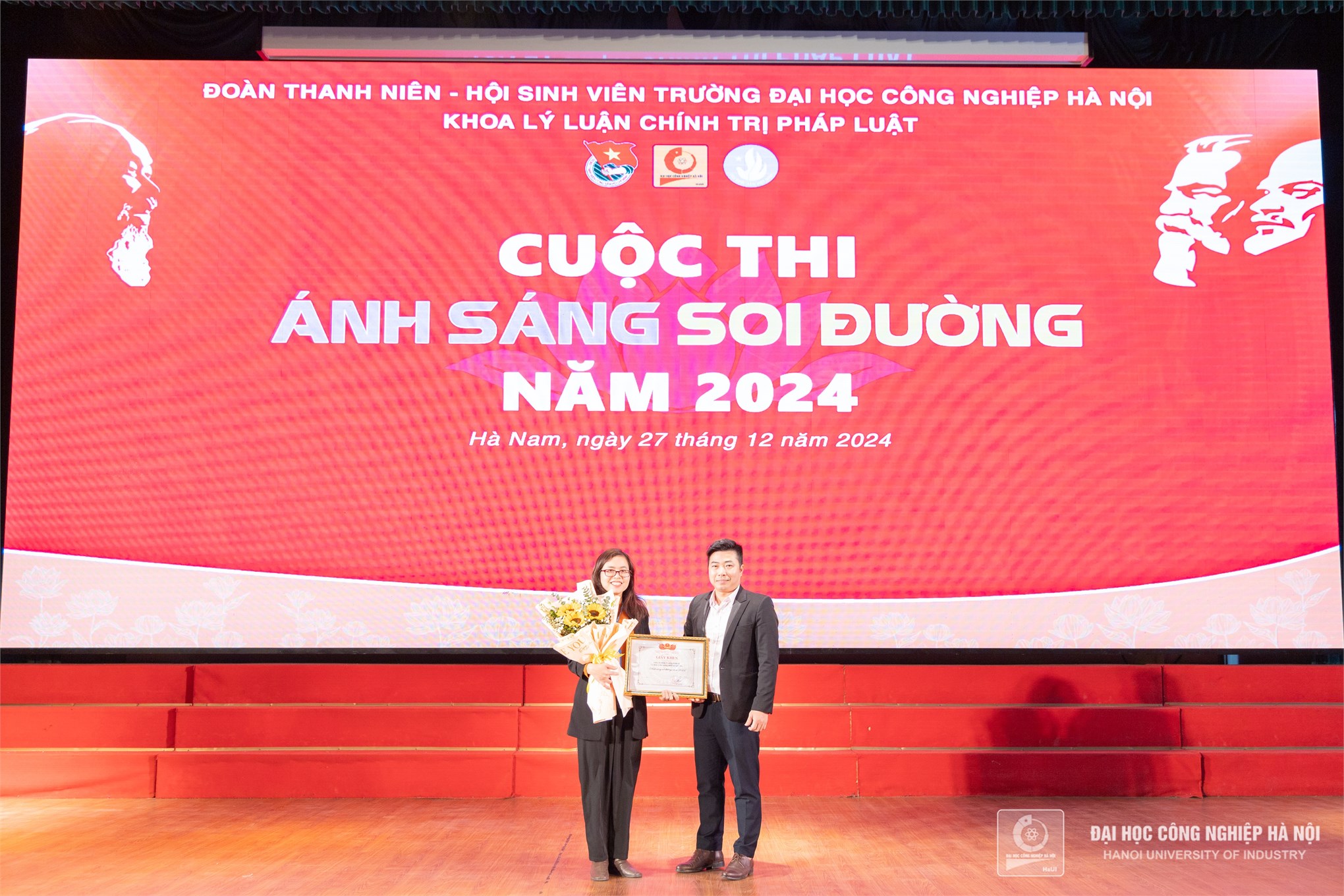 Ấn tượng Chung kết Cuộc thi Ánh sáng soi đường năm 2024