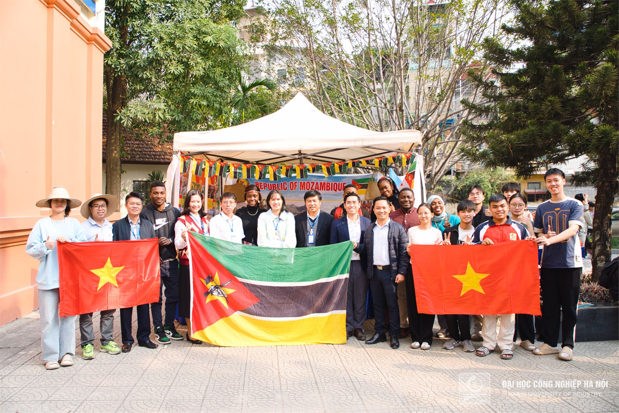 HaUI Hosts 2024 International Student Cultural Festival