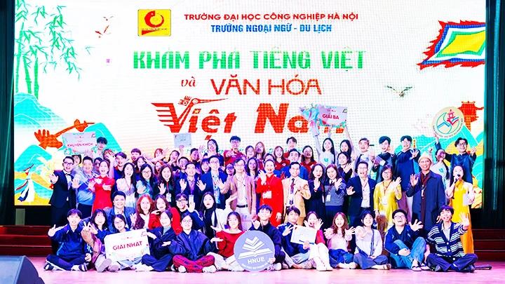 [nhandan] Thi tài cùng tiếng Việt