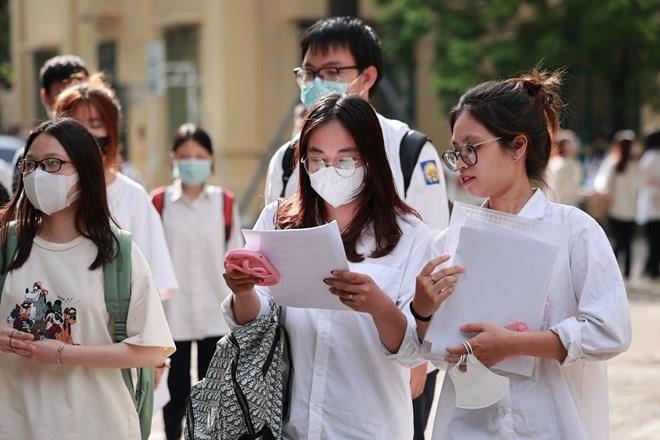 [laodong] Quay cuồng ôn thi đại học, lo điểm SAT 1.200 chưa đủ