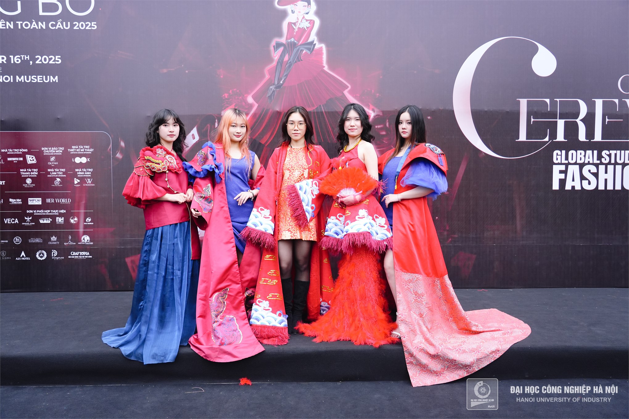 “Hồn Việt” tại Global Student Fashion Week 2025 - Sự giao thoa giữa truyền thống và hiện đại trong thiết kế dạ hội từ sinh viên ngành Thiết kế Thời trang HaUI