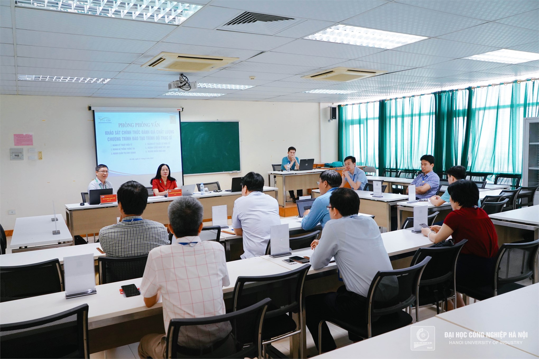 Trường Đại học Công nghiệp Hà Nội đánh giá chất lượng 06 chương trình đào tạo trình độ Thạc sĩ