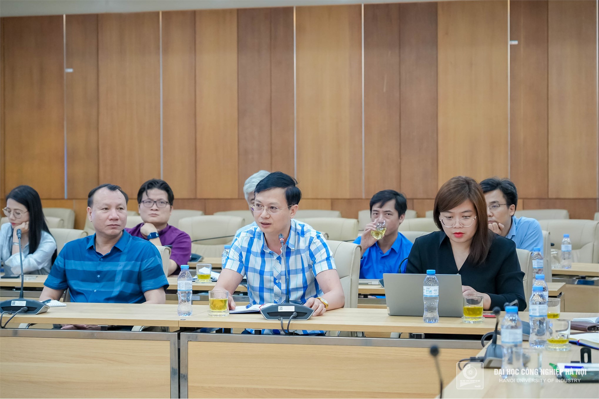 Chia sẻ kinh nghiệm xây dựng chiến lược phát triển Nhà trường giữa Trường Đại học Công nghiệp Hà Nội và Trường Đại học Sư phạm Hà Nội 
