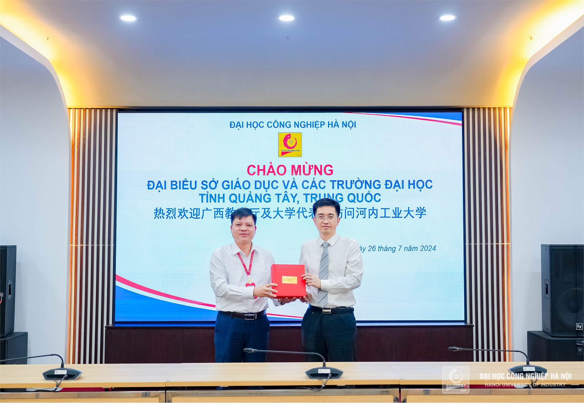 Trường Đại học Công nghiệp Hà Nội mở rộng hợp tác đào tạo với các trường đại học tỉnh Quảng Tây, Trung Quốc