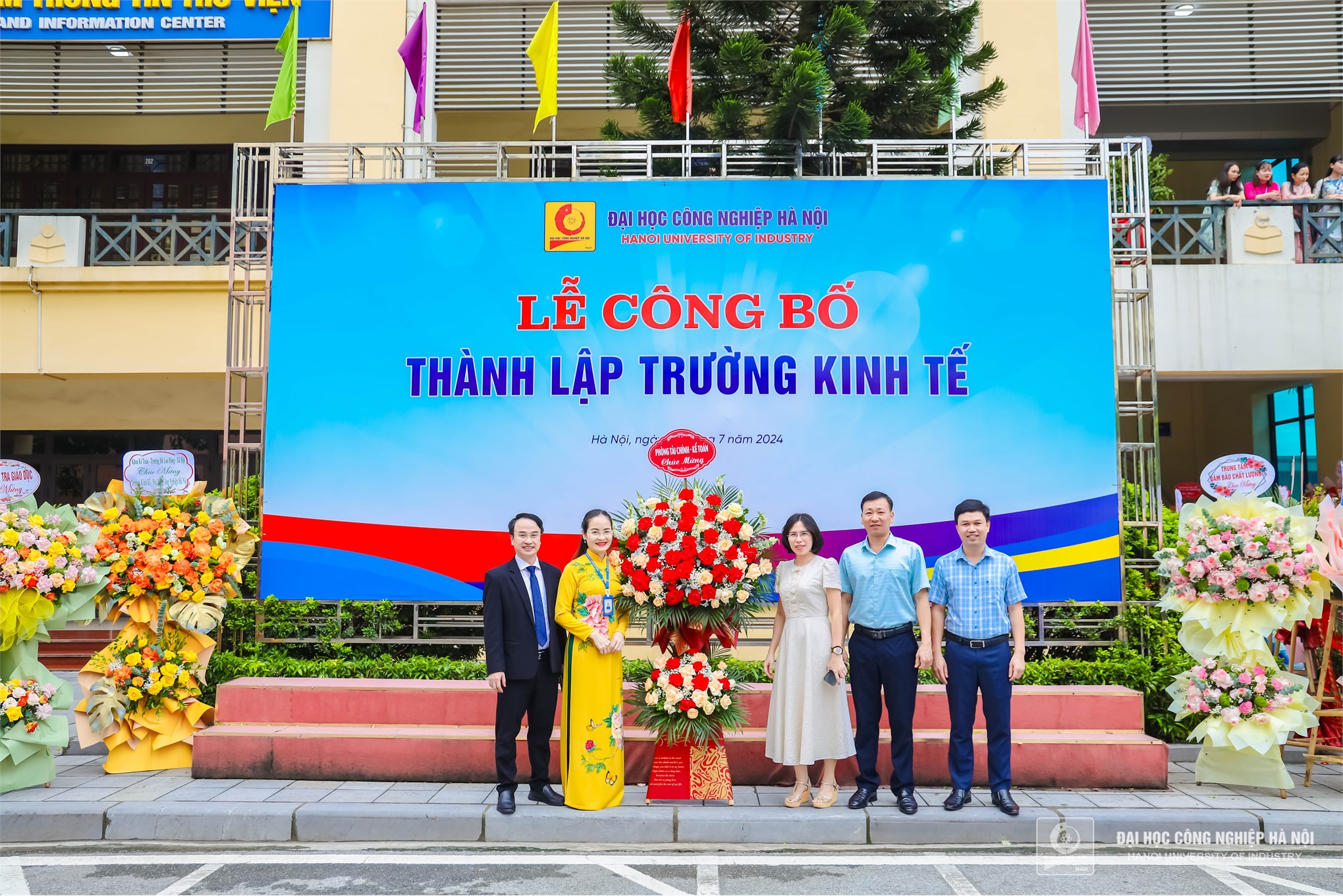 Trường Kinh tế, Trường Đại học Công nghiệp Hà Nội: Kết nối nguồn lực - Sẵn sàng hội nhập – Vững bước vươn cao