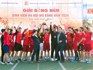 [kinhtedothi] Giải bóng ném sinh viên Hà Nội mở rộng năm 2024 khép lại thành công