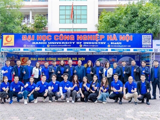 HaUI provides Admission Counseling for 2025 in Thanh Hoa and Nghe An