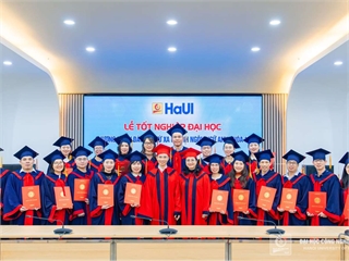 Graduation Ceremony for 29 New Graduates of the Distance Learning Program in English Linguistics