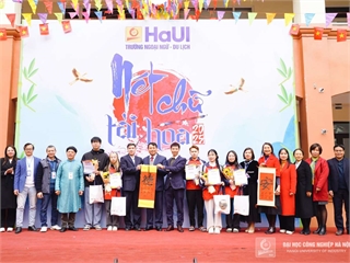 Hanoi University of Industry: Spreading Cultural Values through the Calligraphy Writing Contest