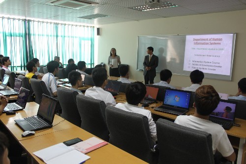 Trường Đại học Công nghiệp Hà Nội, trường Đại học Teikyo tiếp tục trao đổi những khả năng hợp tác