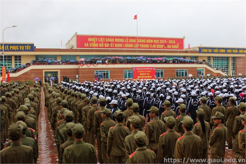 MỘT SỐ HÌNH ẢNH BUỔI KHAI GIẢNG NĂM HỌC MỚI VÀ KHÁNH THÀNH TRUNG TÂM GIÁO DỤC QUỐC PHÒNG VÀ AN NINH