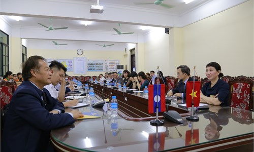 Hanoi University of Industry and Laos’ Ministry of Education and Sports talk on gender equality and women’s advancements