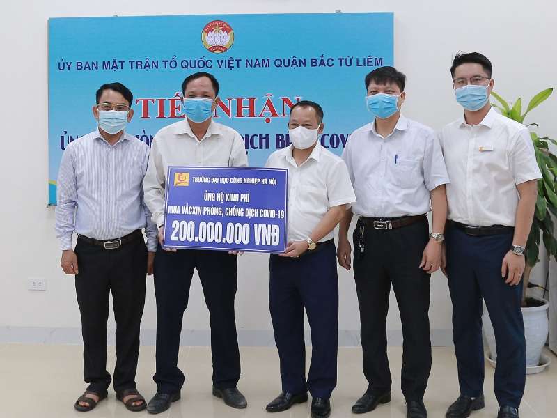 Đại học Công nghiệp Hà Nội ủng hộ 200 triệu đồng cho “Quỹ vắc-xin phòng chống COVID-19”