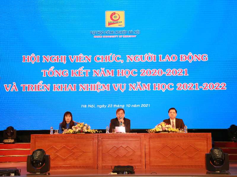 Hội nghị viên chức, người lao động, tổng kết năm học 2020 - 2021 và triển khai nhiệm vụ năm học 2021 - 2022