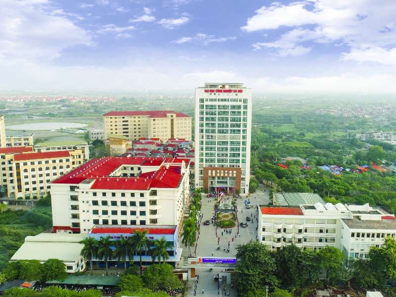 ĐẠI HỌC CÔNG NGHIỆP HÀ NỘI THÀNH CÔNG VỚI MÔ HÌNH ĐẠI HỌC ĐIỆN TỬ HƯỚNG TỚI XÂY DỰNG ĐẠI HỌC THÔNG MINH