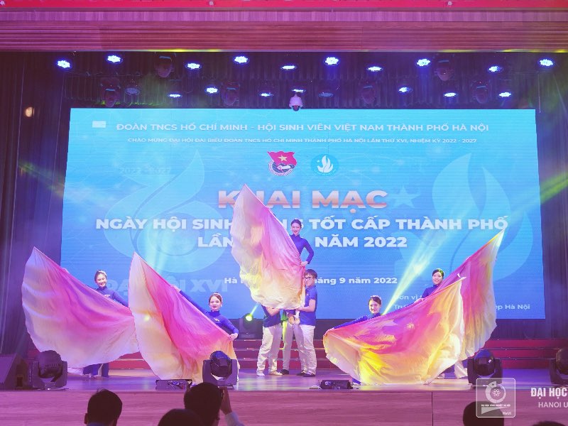 Ngày hội sinh viên 5 tốt Thành phố Hà Nội lần thứ III năm 2022 tổ chức tại Trường Đại học Công nghiệp Hà Nội