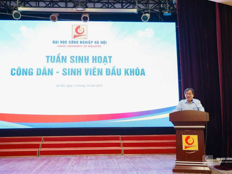 Tuần sinh hoạt công dân - sinh viên: Phương pháp học đại học và khởi nghiệp thành công