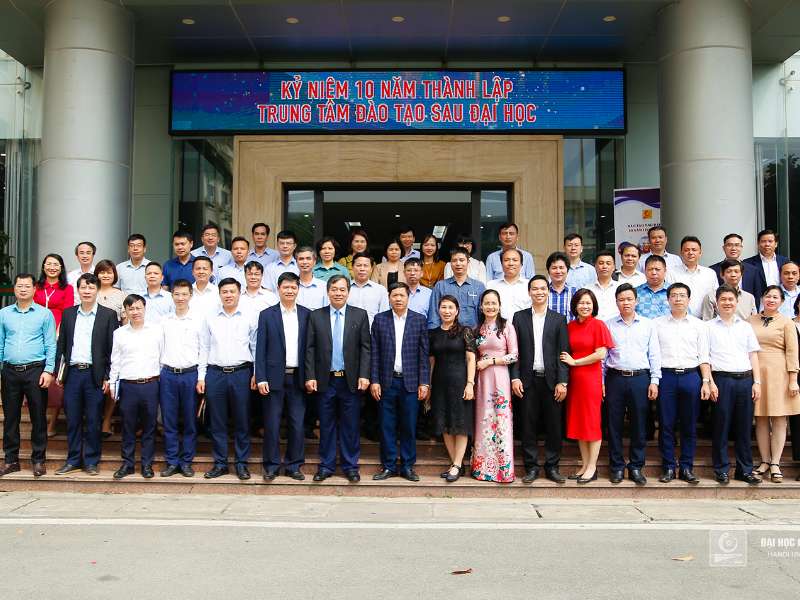 Trung tâm Đào tạo Sau đại học - 10 năm 1 hành trình