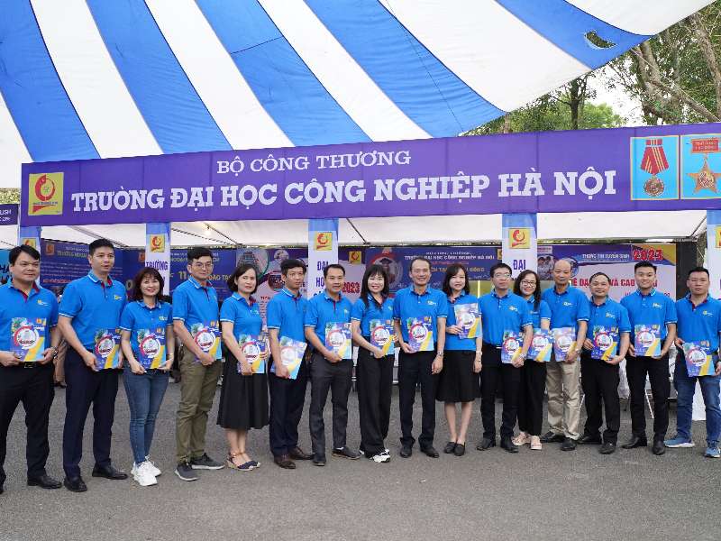 Thông tin tuyển sinh đại học chính quy 2023