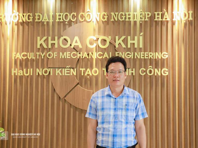 PGS.TS.Nguyễn Hữu Phấn – Nhà khoa học trẻ với 45 bài báo quốc tế