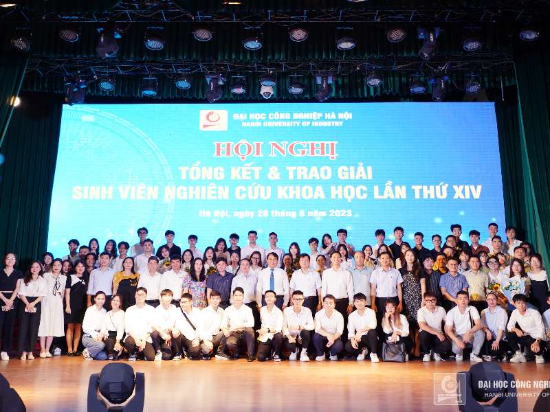 HaUI là bệ phóng, lan tỏa phong trào nghiên cứu khoa học trong sinh viên