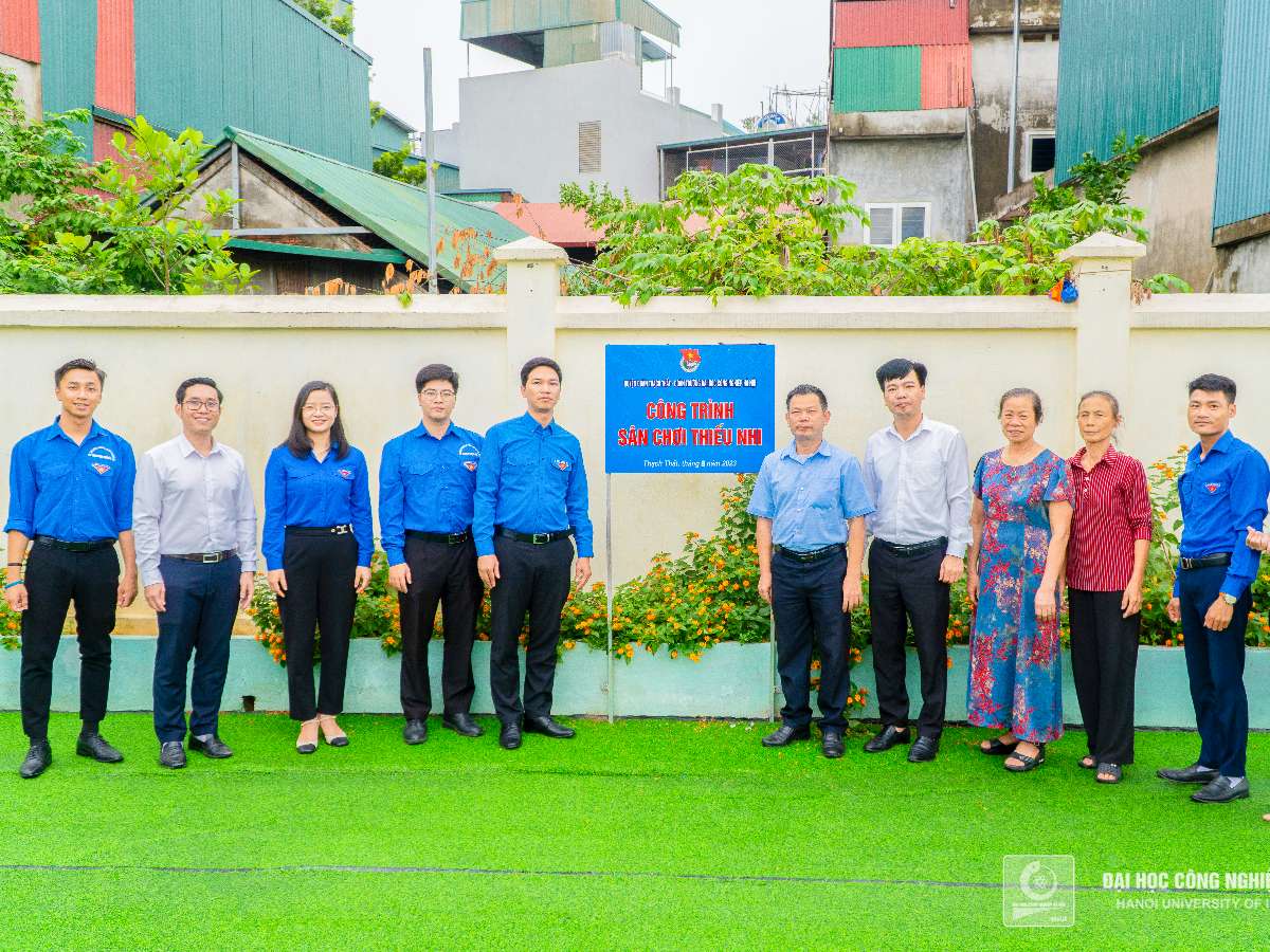 Tuổi trẻ Đại học Công nghiệp Hà Nội khánh thành sân chơi thiếu nhi tại xã Chàng Sơn, huyện Thạch Thất